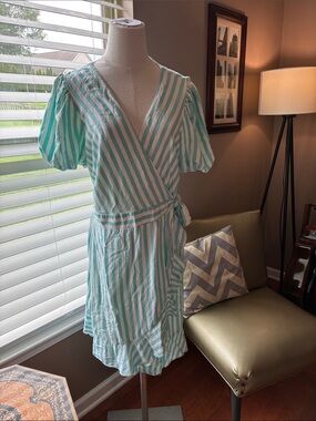 Draper James RSVP Striped Wrap Dress in Mint and White size L Reba